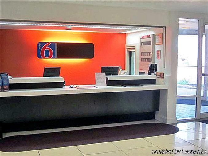 Motel 6 ノーマル エクステリア 写真