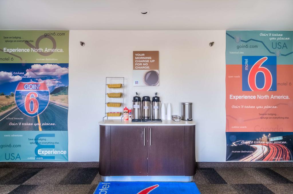 Motel 6 ノーマル エクステリア 写真
